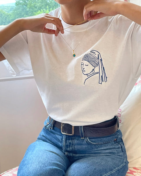 Girl With Pearl Earring T-Shirt